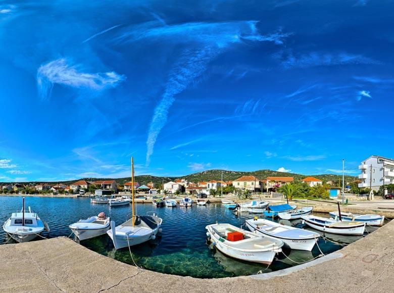 Sea View Apartment Sunrise Poljica & Blue Lagoon Rent A Boat Екстер'єр фото